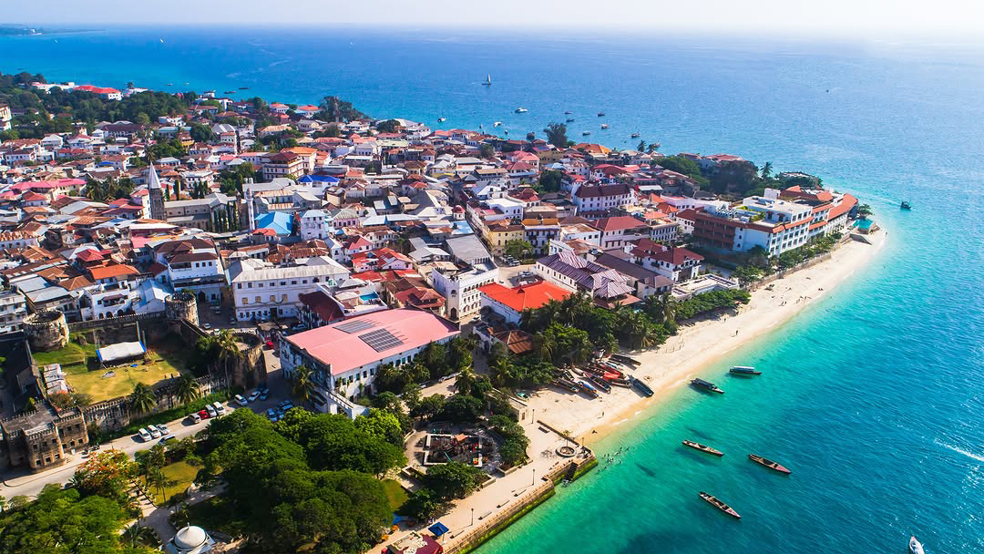 Go wild in Eastern Tanzania (Zanzibar)